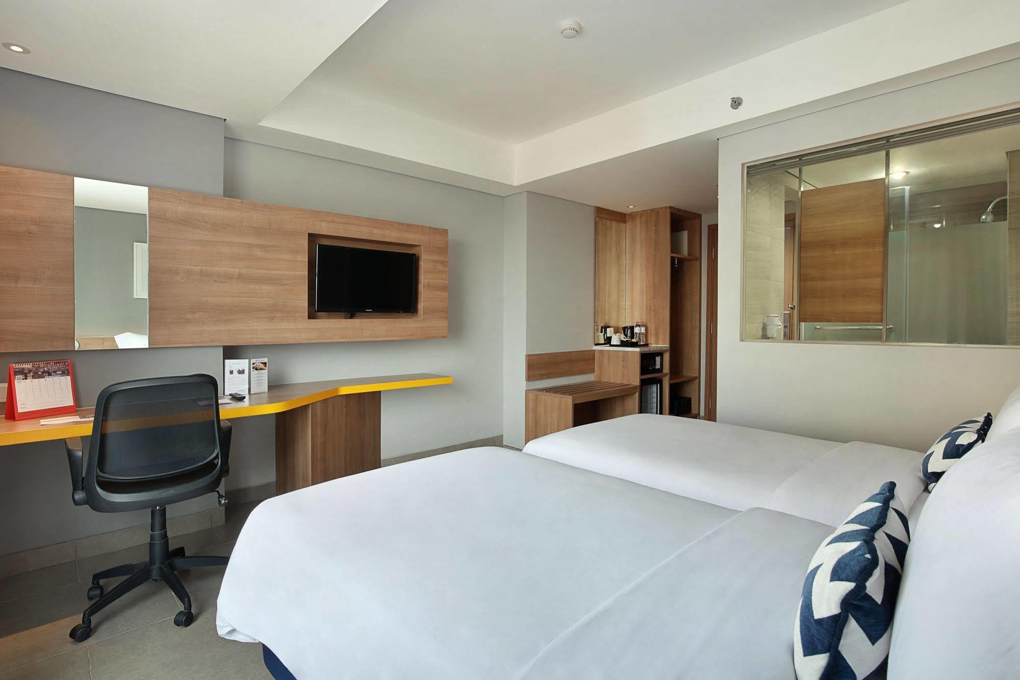 Swiss-Belinn Simatupang Jacarta Exterior foto